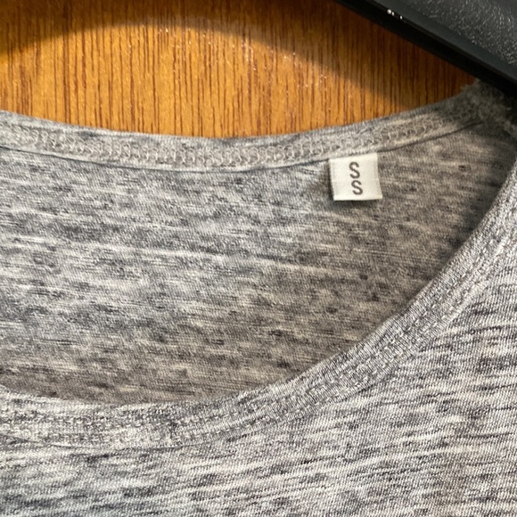 Men’s Casual Tee - Picture 4 of 6